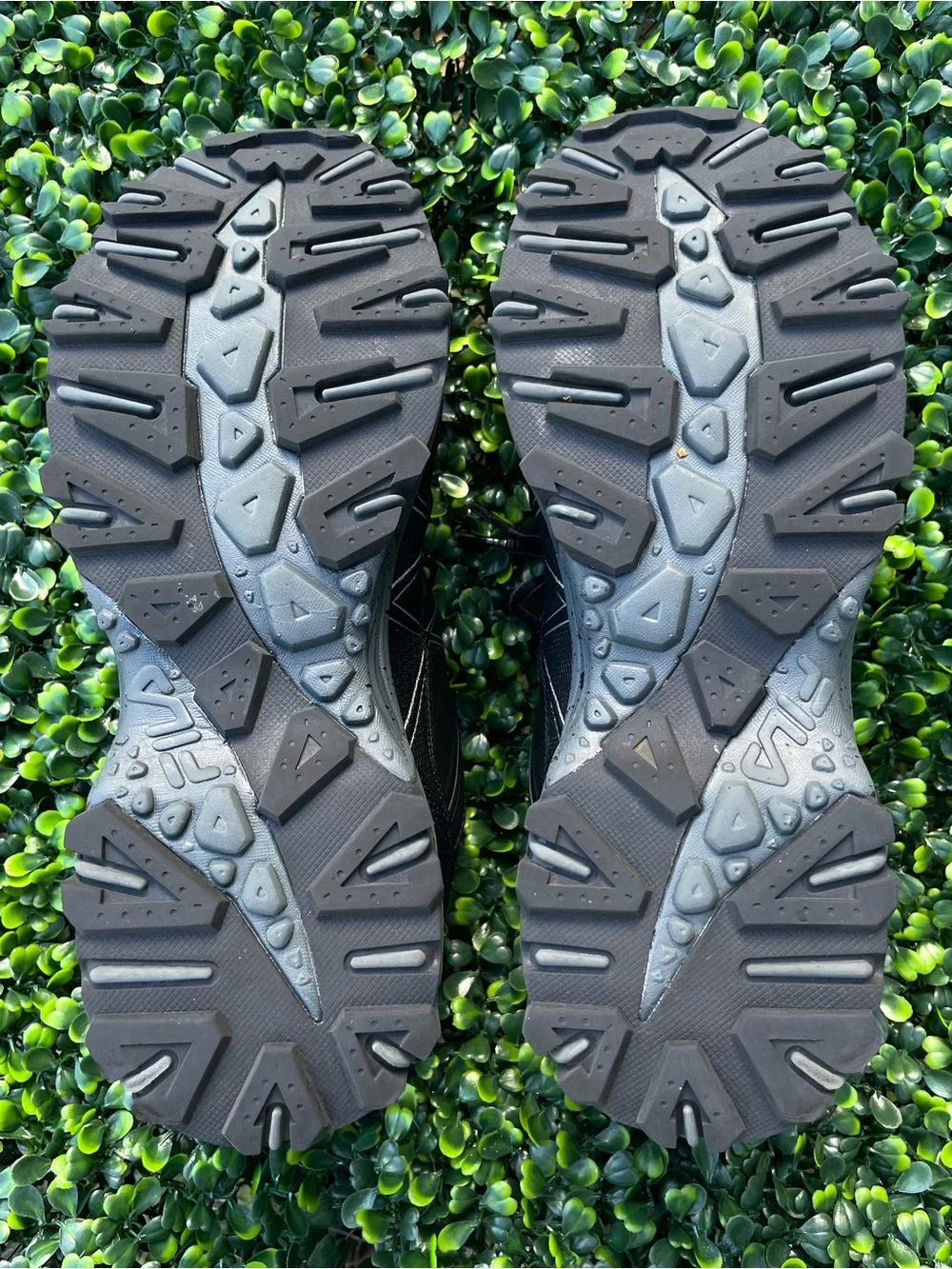 Fila Men's Black Trail Walking Shoes - Lightweight Comfort